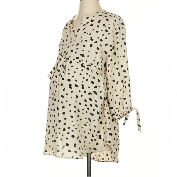 Full Moon Maternity Tops - 🛍️NWOT Full Moon 2X Maternity Blouse with Tie Sleeves - Black and Cream